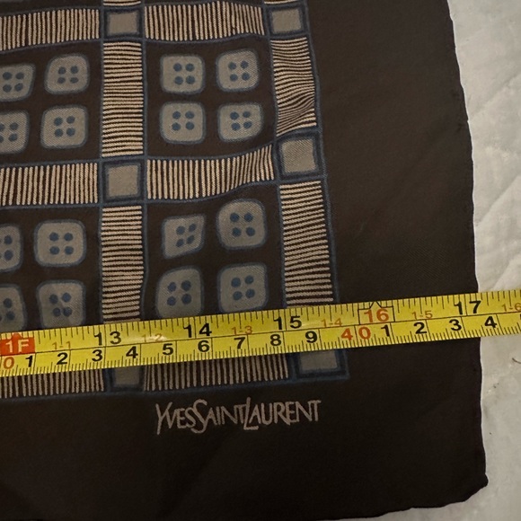 YSL - Picture 6 of 7